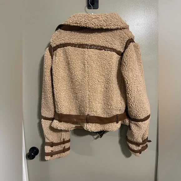 NWOT Tularosa Revolve Bailey Moto Jacket in Camel - Picture 8 of 9